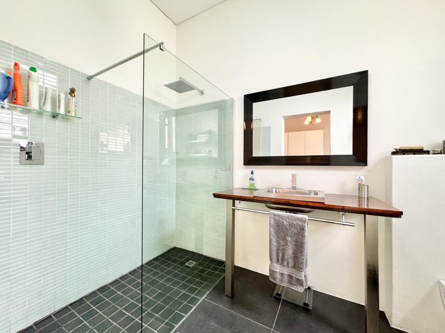 3 Bedroom Property for Sale in Woodstock Western Cape